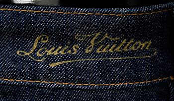 JEANS, Louis Vuitton.