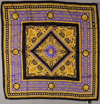 SCARF, Versace.