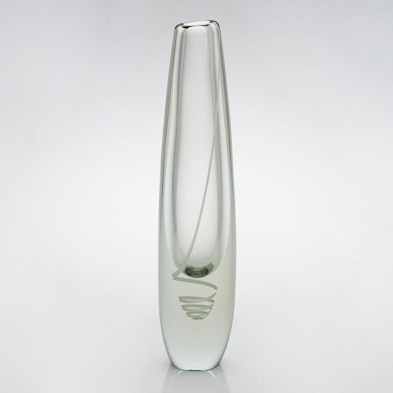 Gunnel Nyman, a 'Serpentine' vase, signed G. Nyman, Nuutajärvi Notsjö -58.