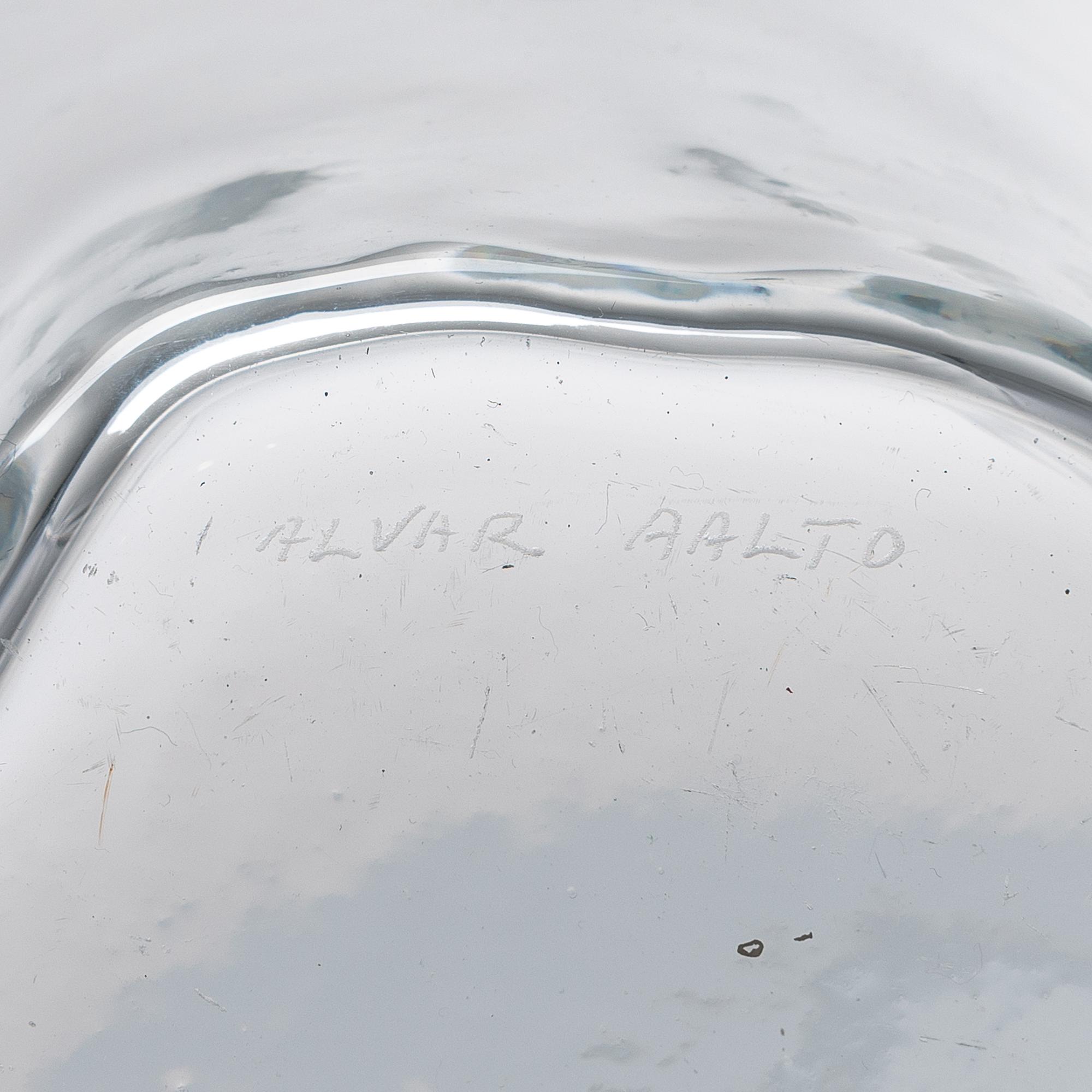 Alvar Aalto, maljakko, malli 3032 signeerattu Alvar Aalto.