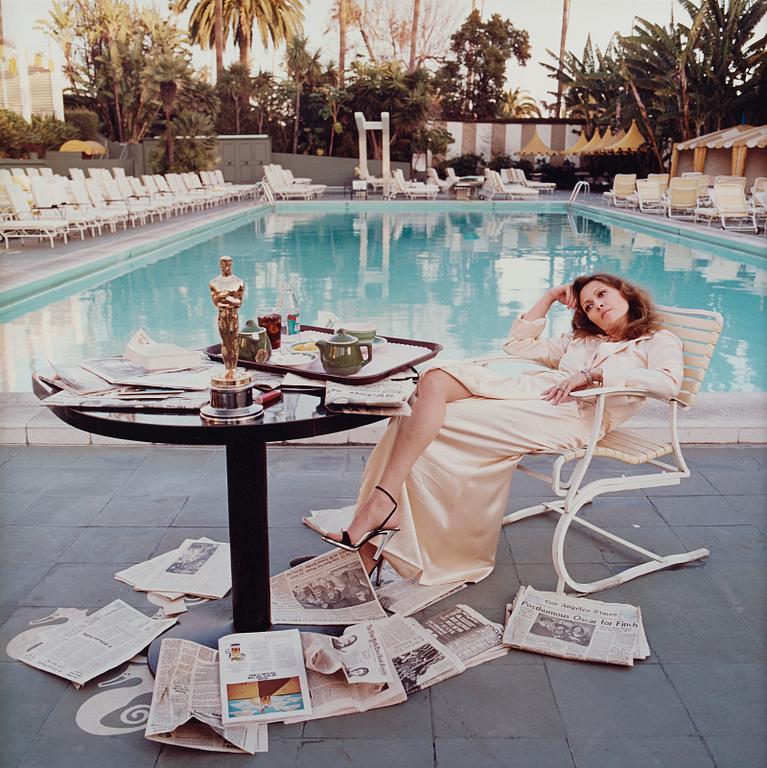 Terry O'Neill, "Faye Dunaway, Hollywood, 1977".