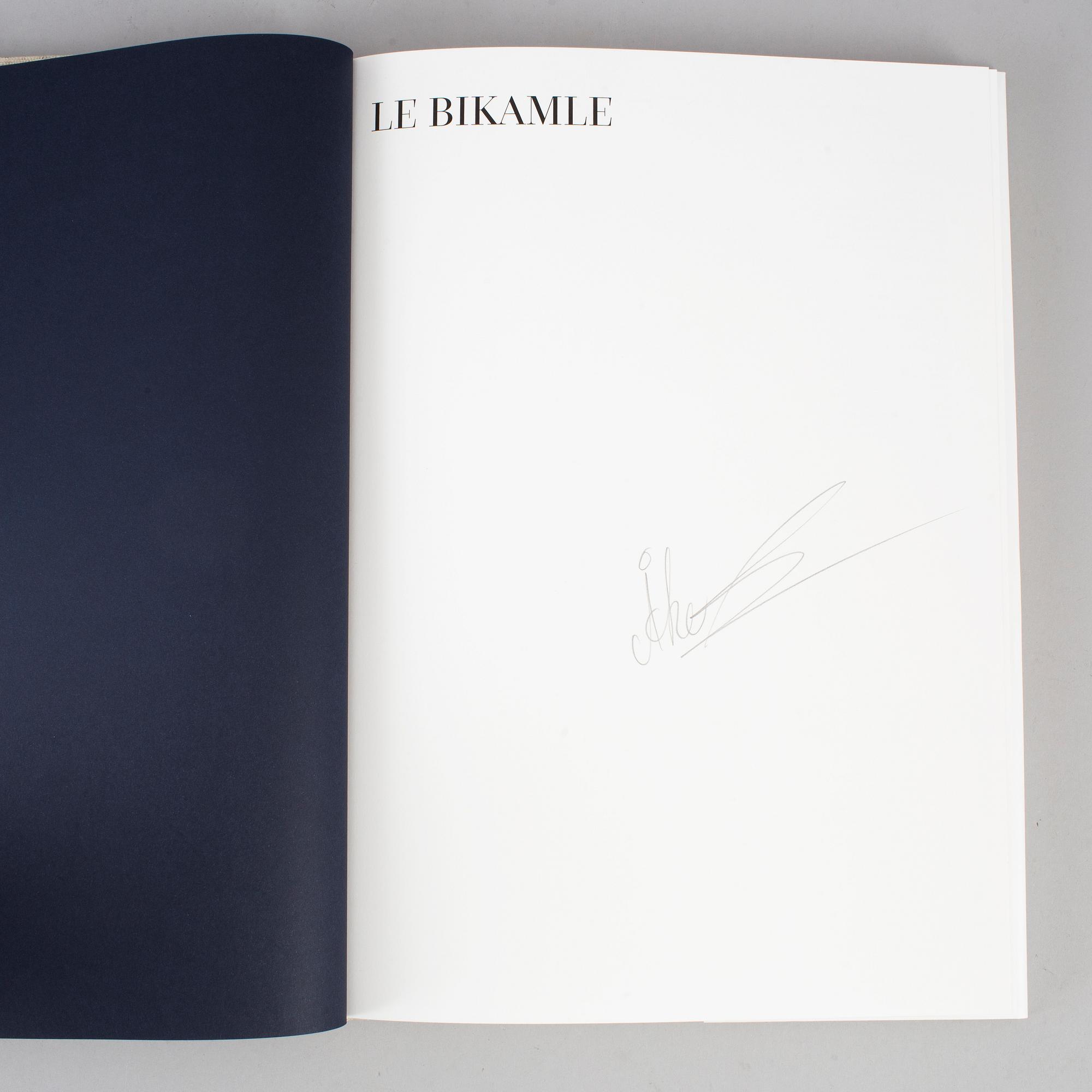 ÅKE ERICSON, limiterad utgåva fotobok samt gelatinsilverfotografi, signerad och numrerad 7/12.