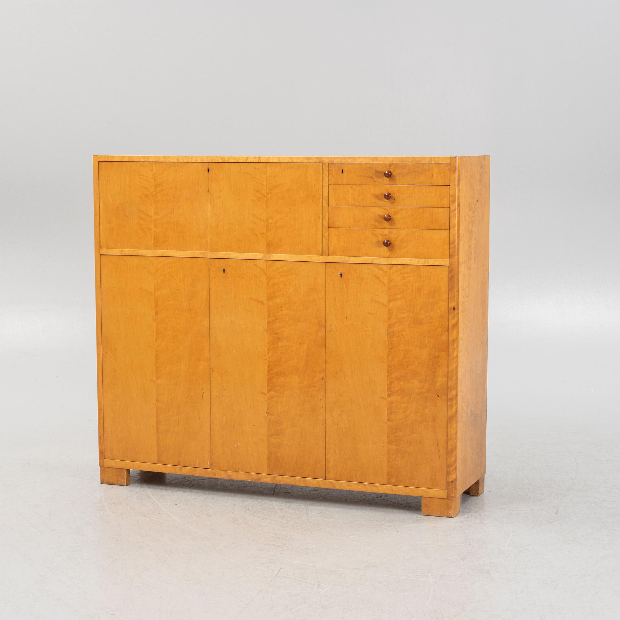 Axel Larsson, cabinet, "1000 series", Svenska Möbelfabrikerna Bodafors, 1930s.