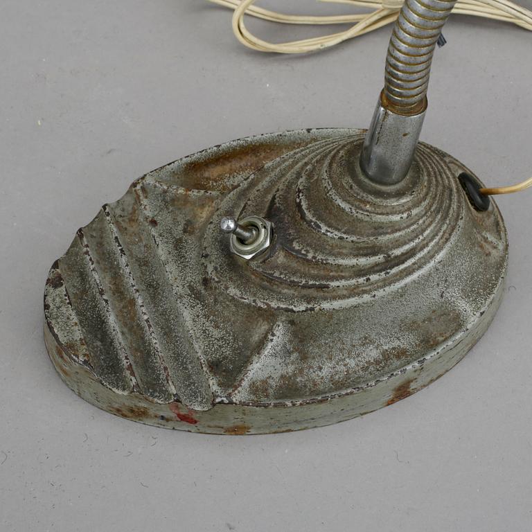BORDSLAMPA, 1940/50-tal.