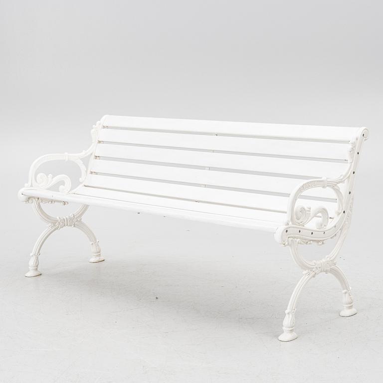 Trädgårdsgrupp, 4 delar, Byarum, 1900-talets andra hälft.