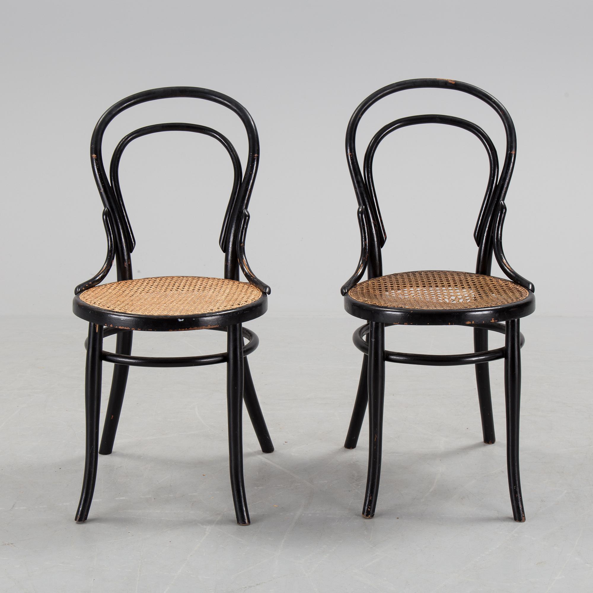 Five Thonet chairs, early 20th century.