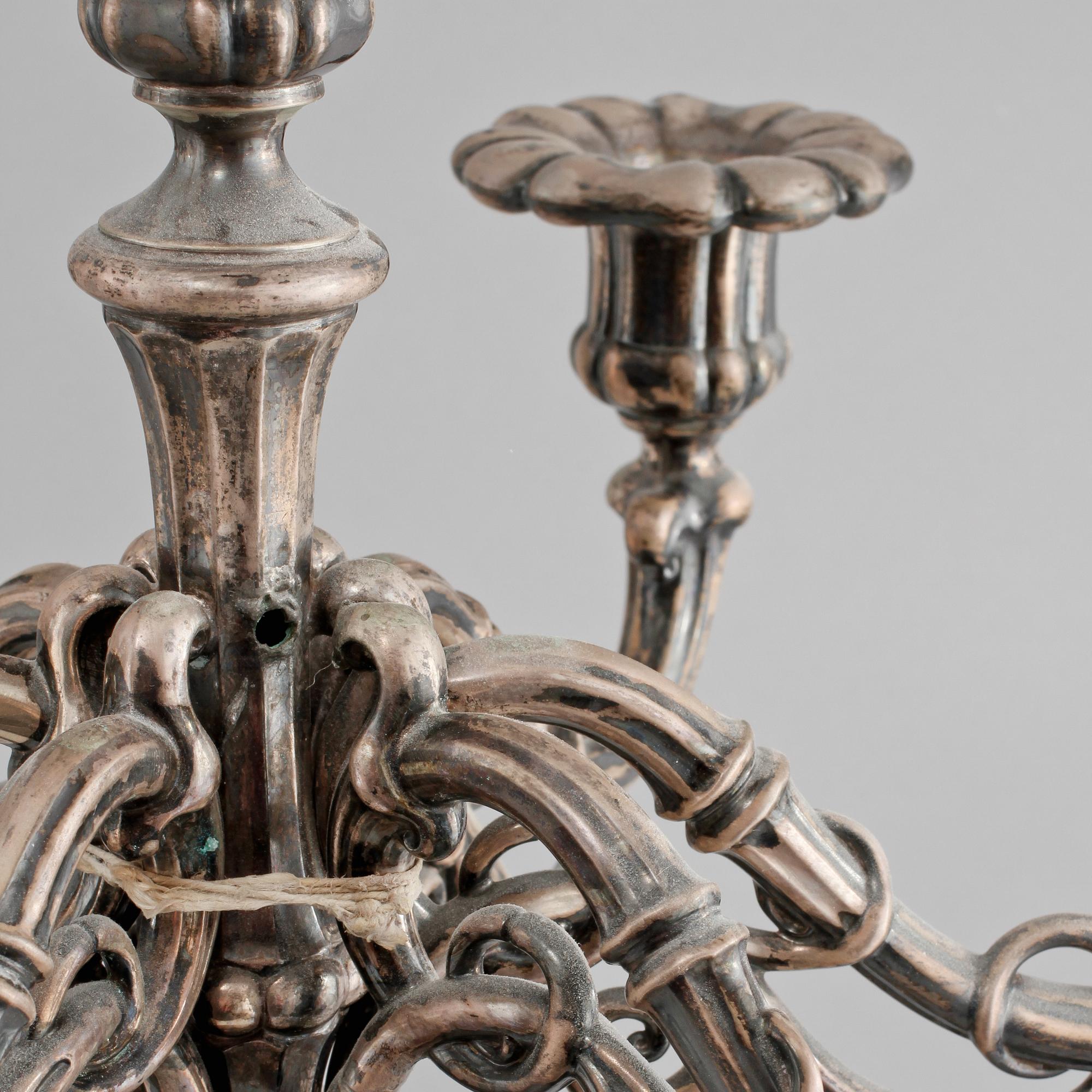 KANDELABRAR, ett par, nysilver, 1900-talets första hälft.