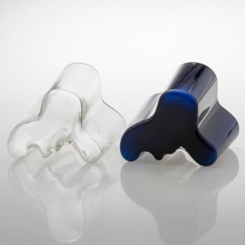 ALVAR AALTO, two glass vases, signed Alvar Aalto.