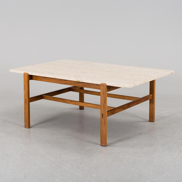 INGE DAVIDSON, soffbord, travertin, 1960-tal.