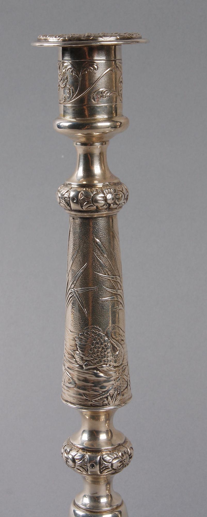 LJUSSTAKAR, ett par, silver, Icek Ehrlich Warszawa, 1896-1915. Bär ryska stämplar.