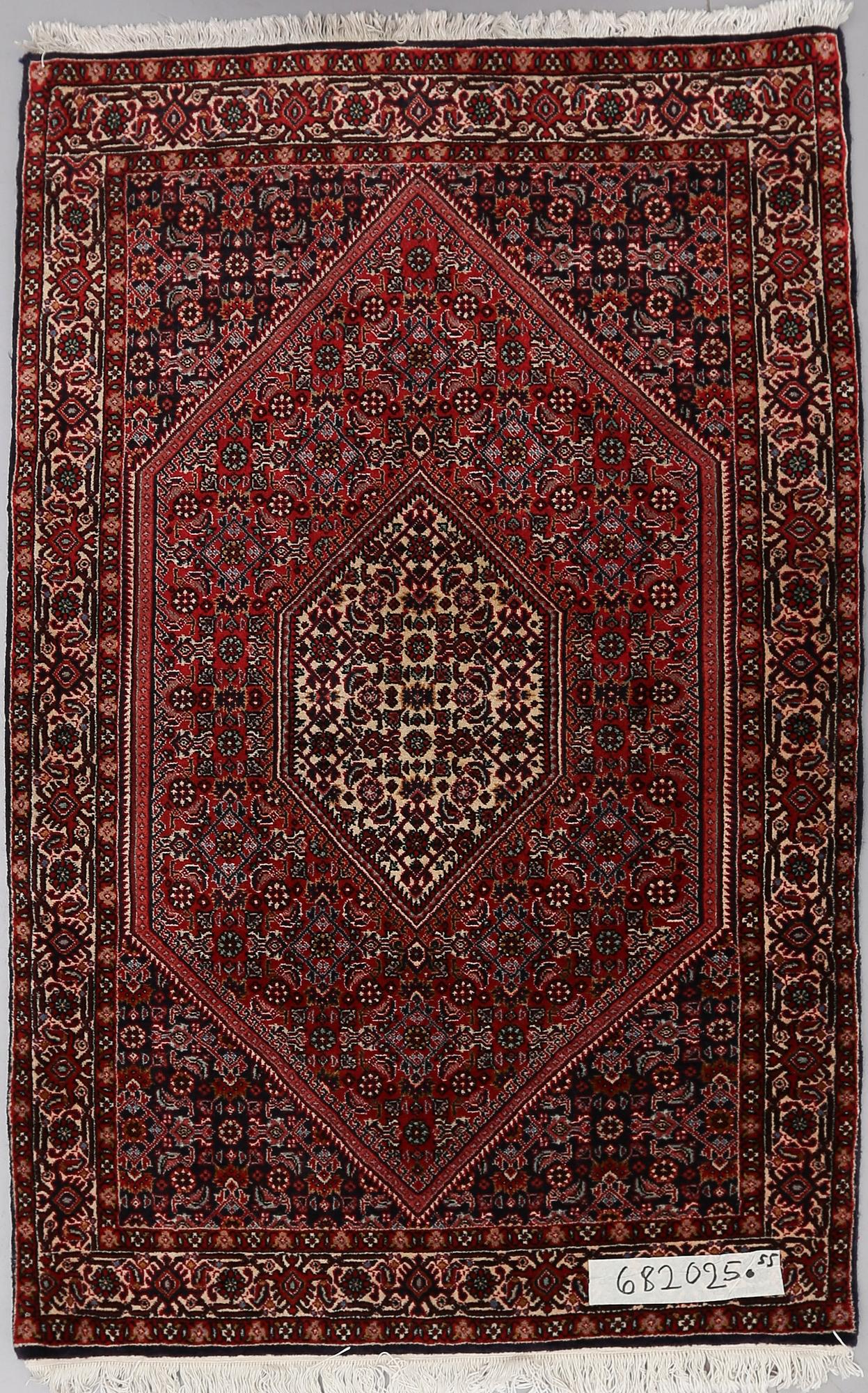 MATTA, orientalisk. Ca 145 x 92 cm.