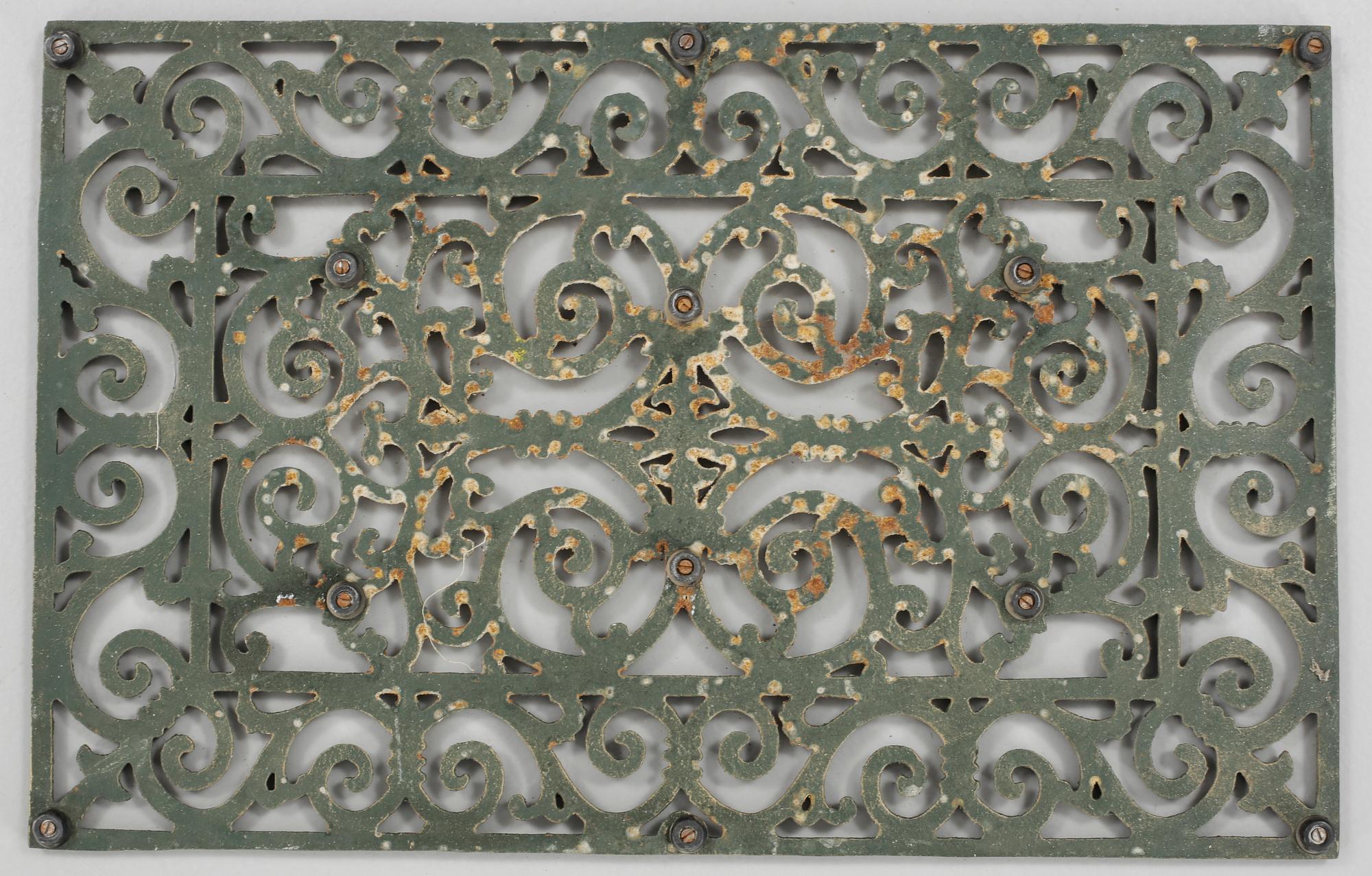 DÖRRSPEGEL, gjutjänr, 1800-tal.