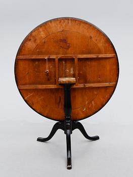 FÄLLBORD, 1800-talets första hälft.