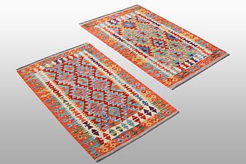 Two kilim rugs, ca 124 x 82 and 126 x 82 cm.