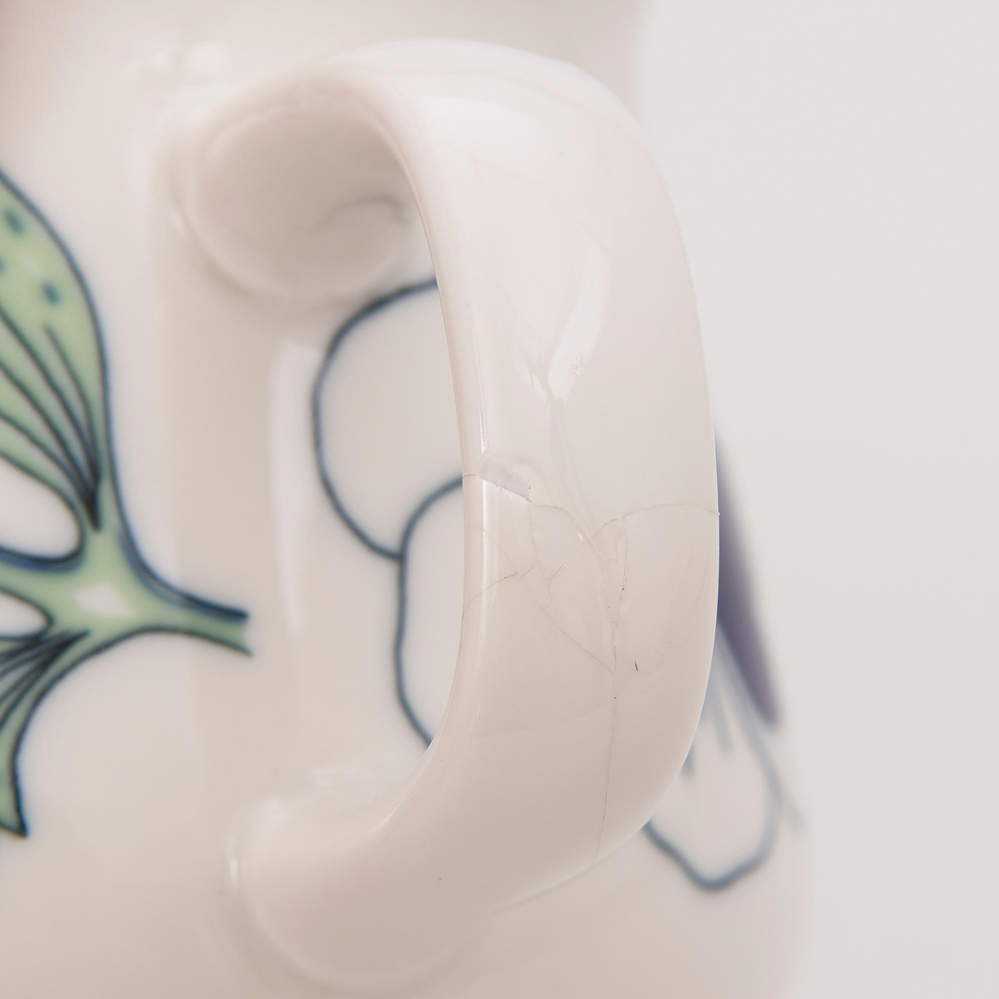 SYLVIA LEUCHOVIUS, 84 osaa, posliinia, "Sylvia", Juhla-astiasto, Rörstrand, 1900-luvun loppupuoli.