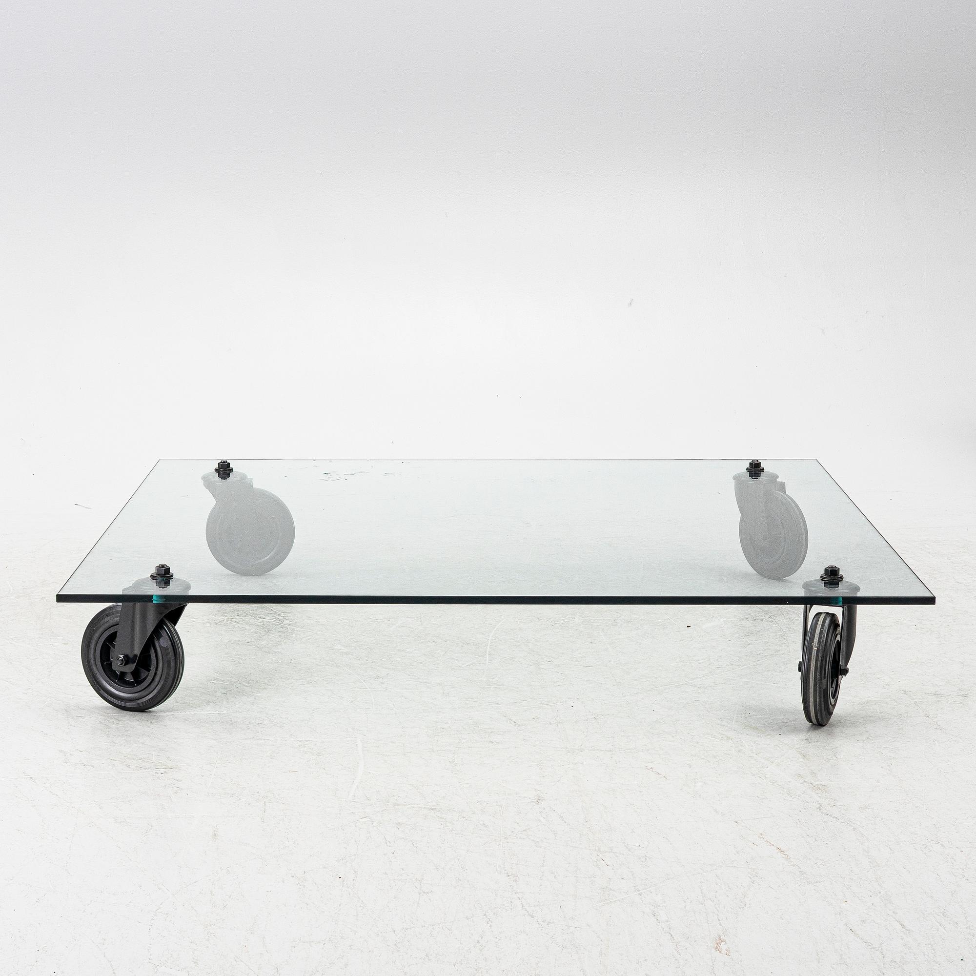 Gae Aulenti, soffbord, "Tavolo con Ruote", Fontana Arte, Italien.