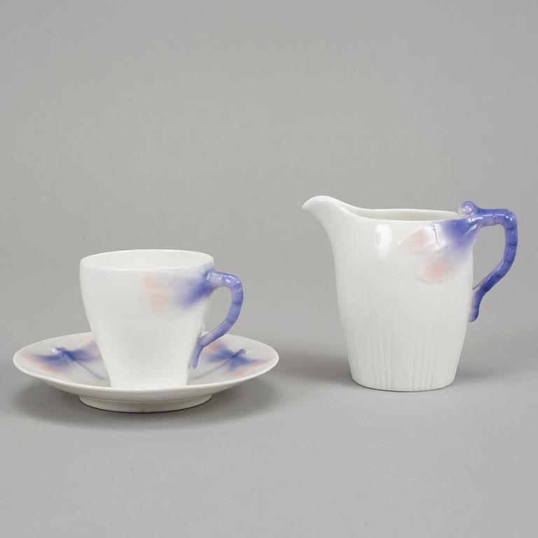 Alf Wallander, a 'Trollsländan' part service, nine pieces,  Rörstrand, Jugend.