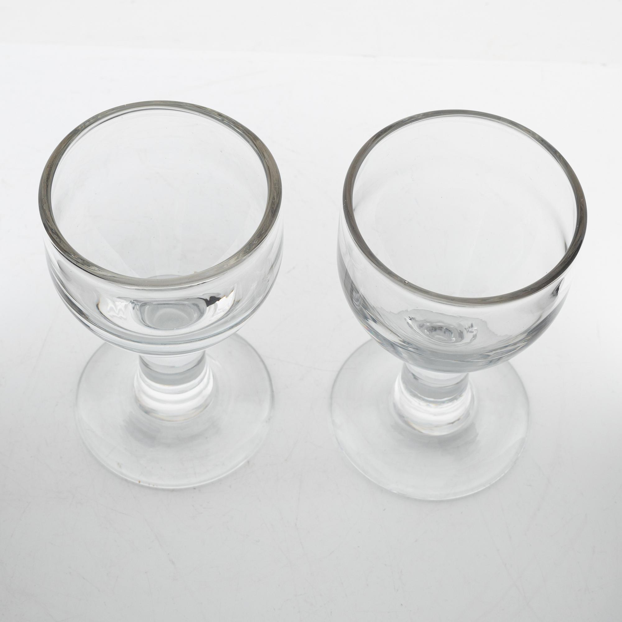 Signe Persson-Melin, eleven 'Ruben' wine glasses, Boda, Sweden, second half of the 20th century.
