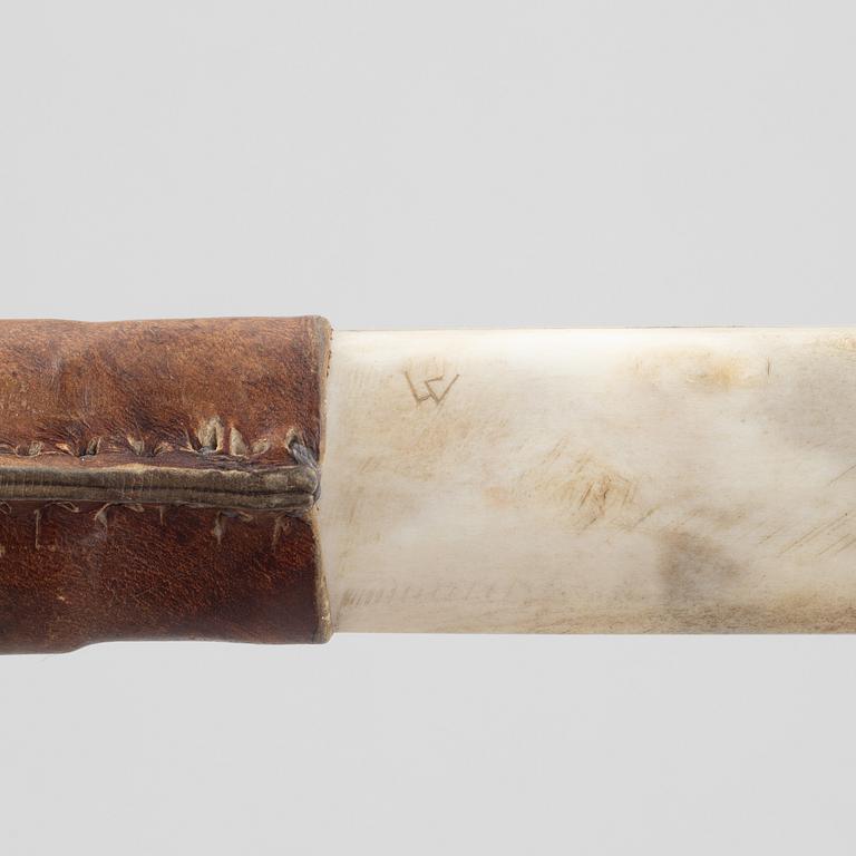 Sigurd Malmfjord, a reindeer horn knife, signed.