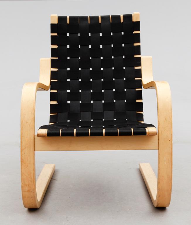 FÅTÖLJ, modell 406, Alvar Aalto, 1900-talets andra hälft.