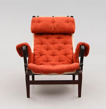 FÅTÖLJ, "Pernilla", Bruno Mathsson, Dux, 1900-talets andra hälft.