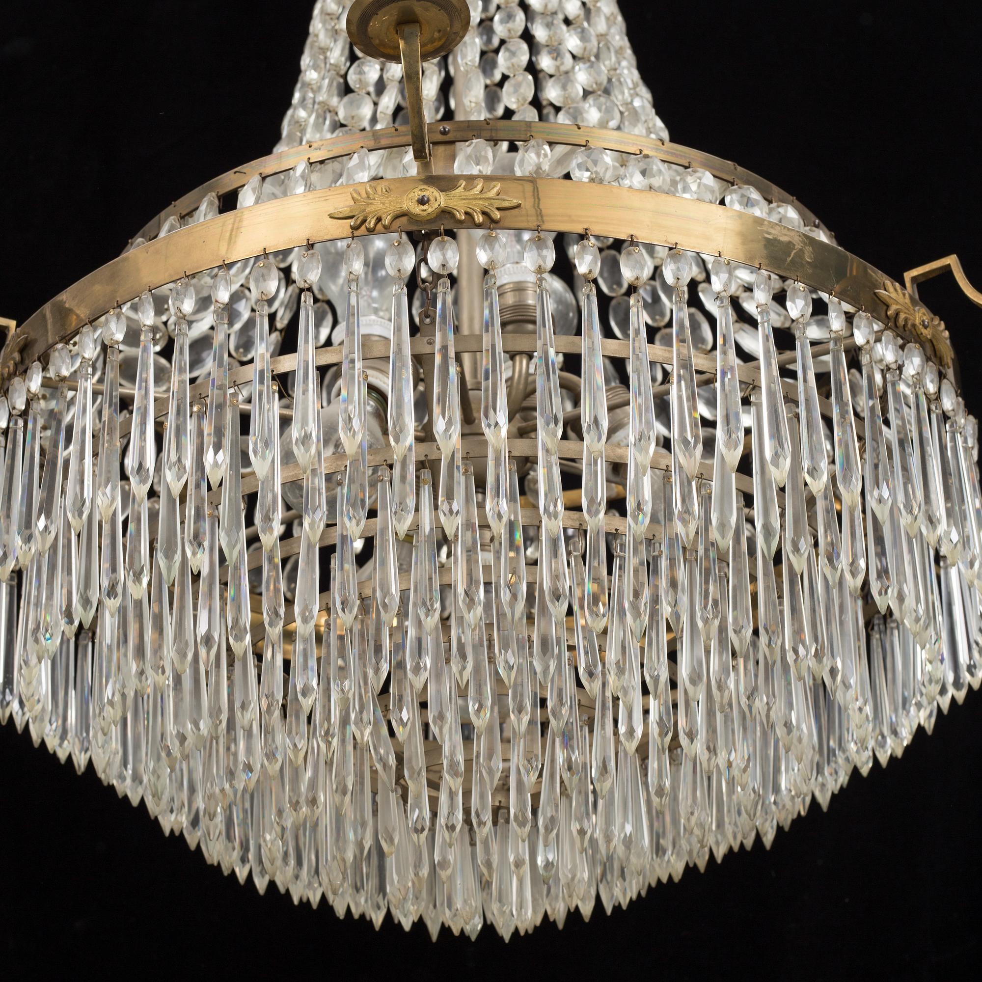 An early 20th century chandelier.