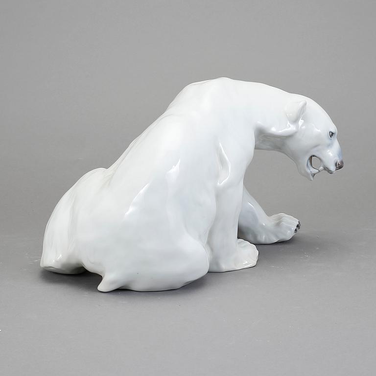 FIGURIN, porslin, Knud Kyhn, Bing & Gröndahl.