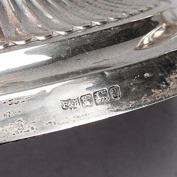 LJUSSTAKAR, ett par, silver, Sheffield, England, 1916.