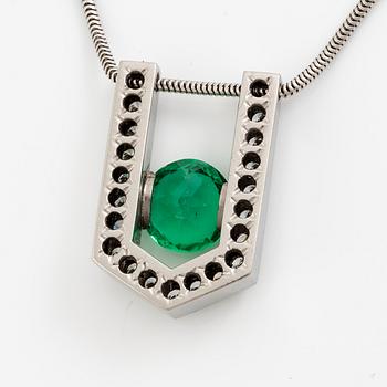 White gold necklace with pendant, 18K white gold set with brilliant-cut diamonds and emerald.