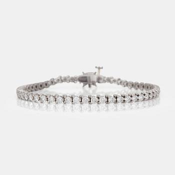 763. A Tiffany & Co brilliant- and navette cut diamond bracelet.