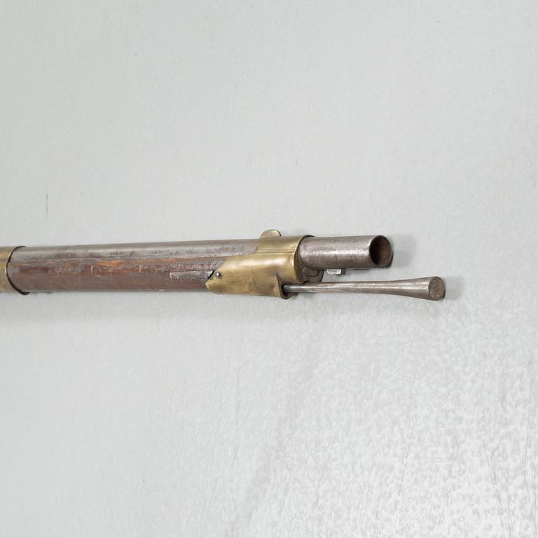 A flintlock rifle, m/1815.