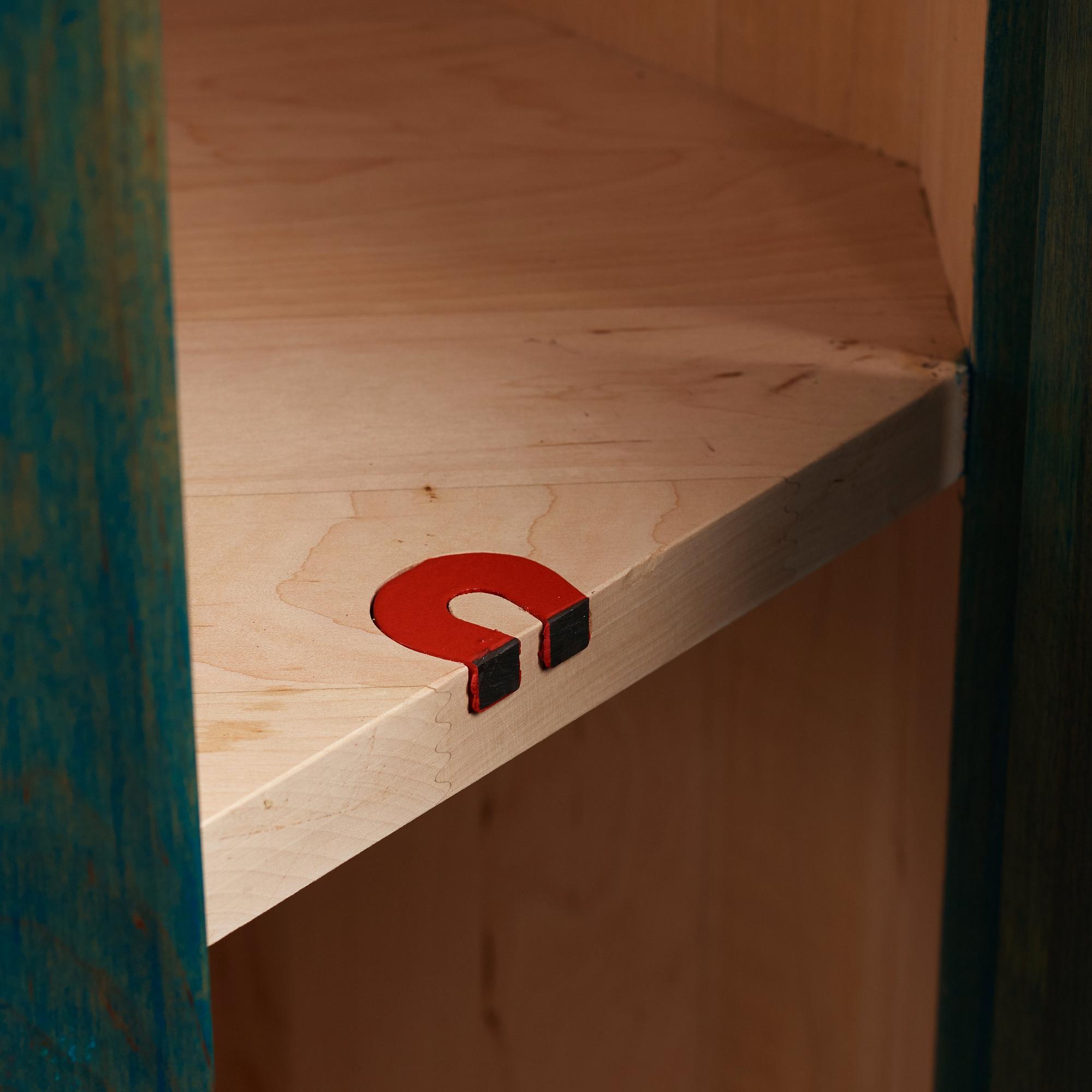 Rolf Hanson, a 'Pelare' cabinet, ed. 81/90, for Källemo, Värnamo, Sweden, post 1991.