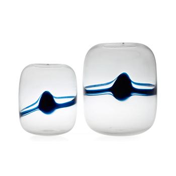 905. Timo Sarpaneva, Two Timo Sarpaneva 'Blues' glass vases, Iittala, Finland 1985.