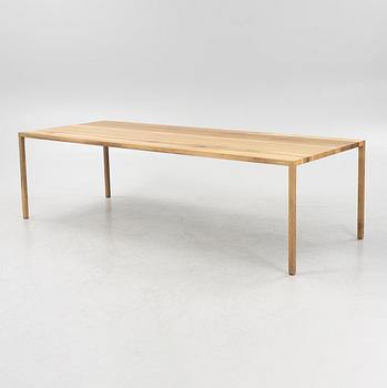 Piergiorgio & Michele Cassangia, matbord, "Tense Material Table", MDF Italia.