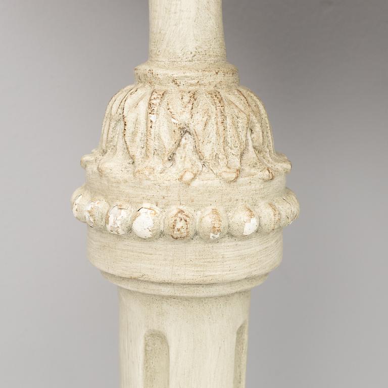 Konsolbord, sengustavianskt, omkring år 1800.