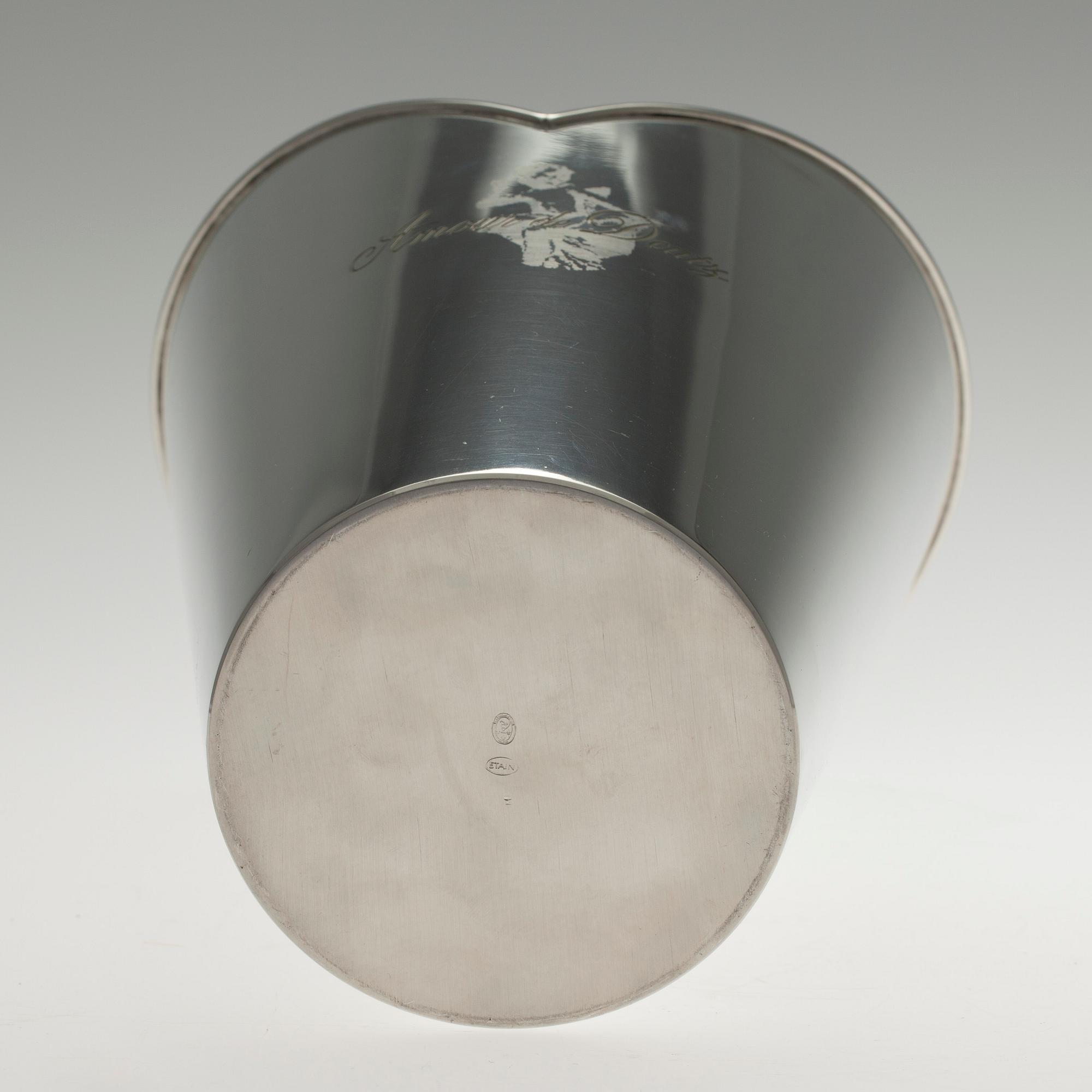 CHAMPAGNEKYLARE, tenn, "Amour de Deutz", tennstämplad Malta.