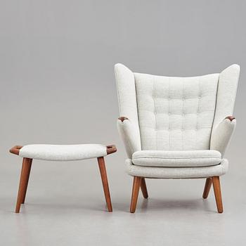 Hans J. Wegner, fåtölj samt fotpall, "Bamse", AP-stolen, Danmark.