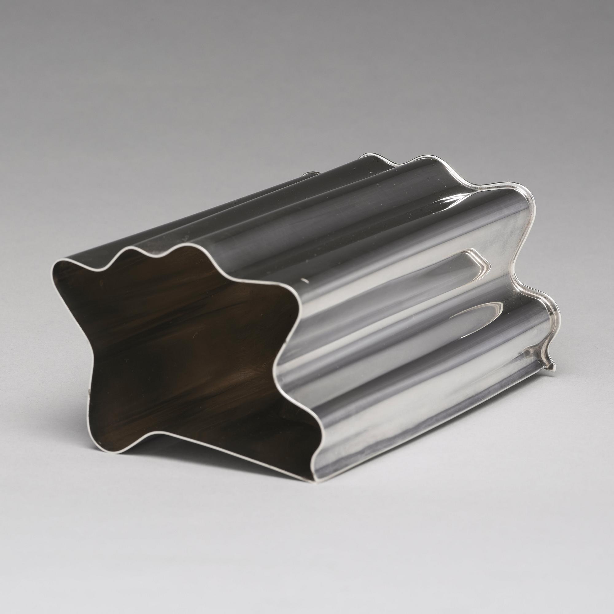 Kristian Nilsson, a sterling silver vase, Stockholm 1978.