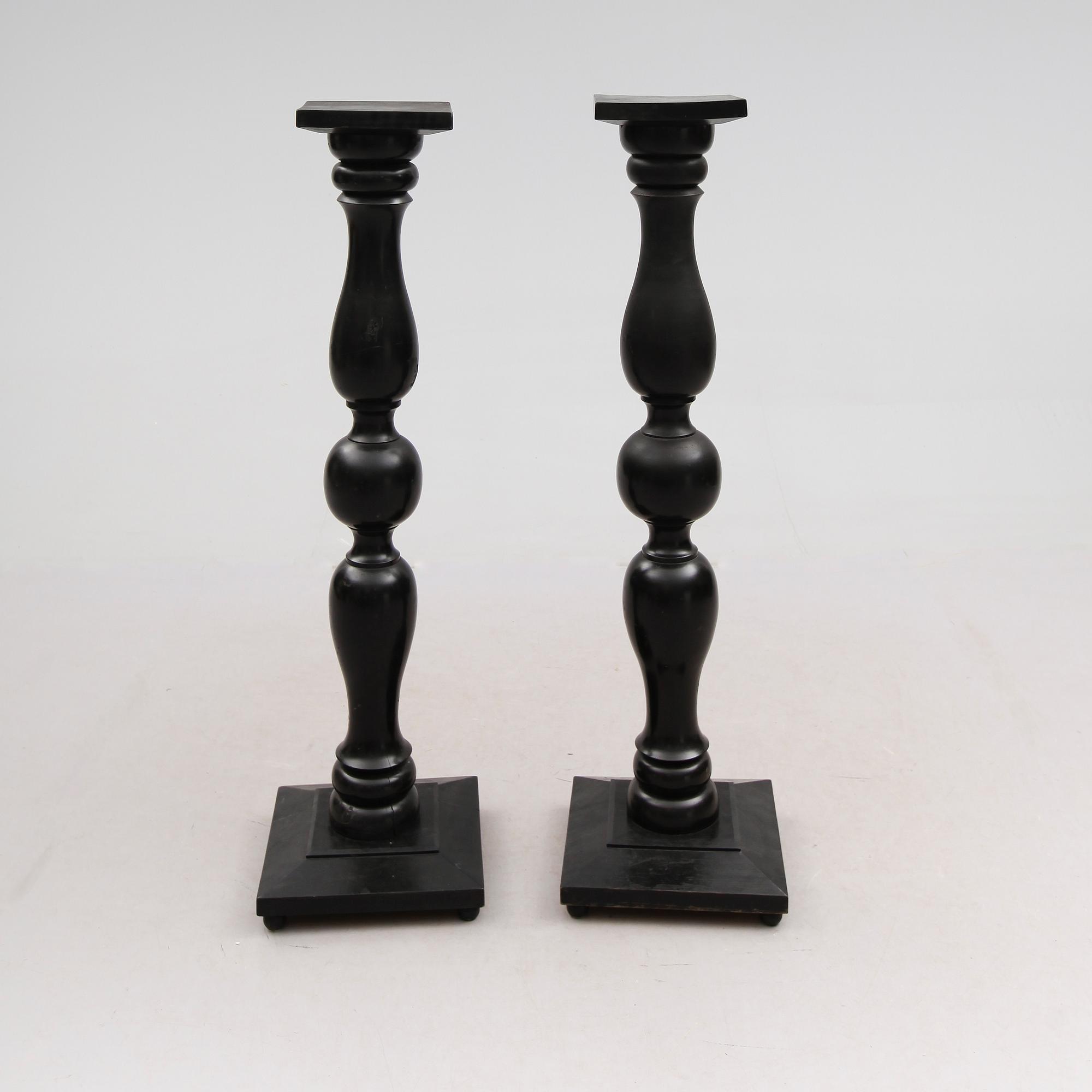 PIEDESTALER, 1 par, sent 1800-tal.