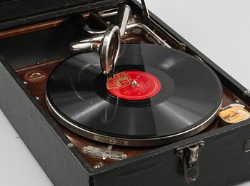RESEGRAMMOFON, His Masters Voice, Tyskland, 1900-talets första hälft.