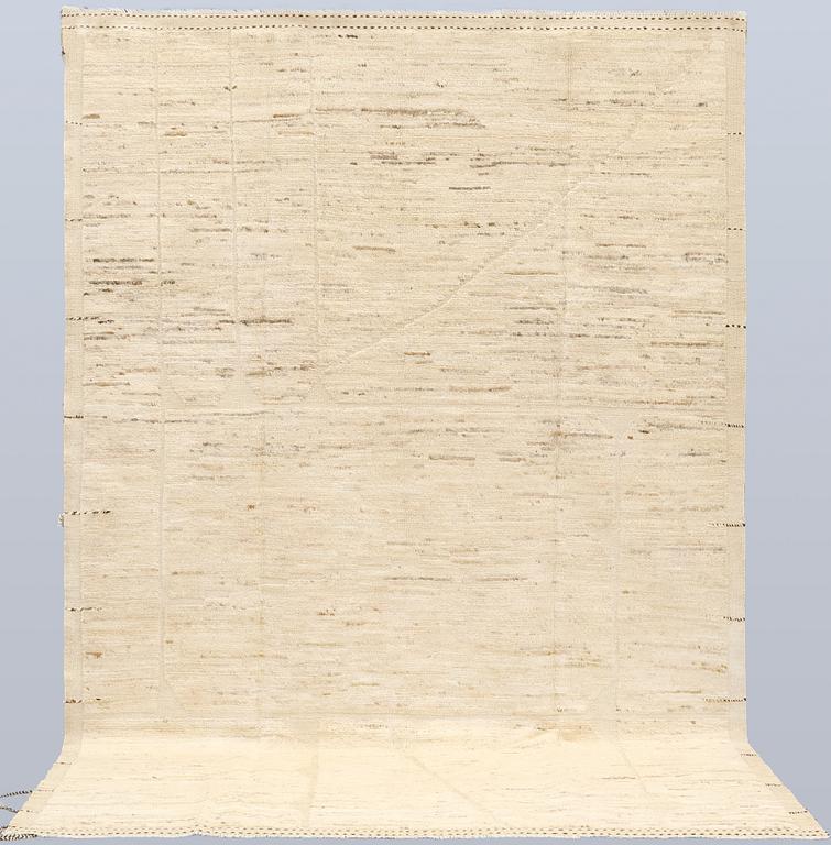 A rug, Morocco design, approx. 289 x 205 cm.