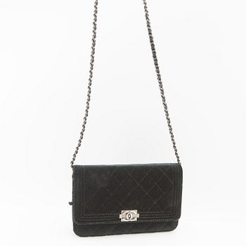 Chanel, bag "Boywallet on chain".