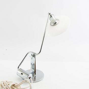 Poul Henningsen, pianolampor/kiplampor, ett par, "PH-2/1", Louis Poulsen, Danmark, 1900-tal.