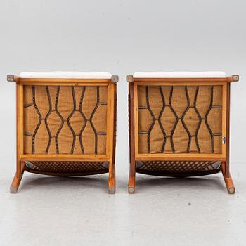 Carl Gustaf Hiort af Ornäs, a matched pair of 'Rialto' lounge chairs, Puunveisto Oy - Träsnideri Ab, Finland, mid-20th century.