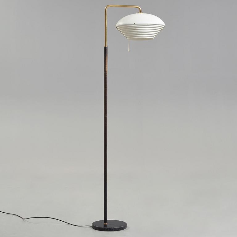 Alvar Aalto, An Alvar Aalto 'A 811' floor lamp, Valaistustyö, Finland 1950-60's.