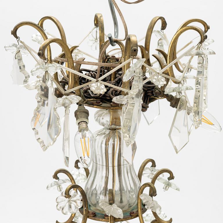 A Baroque style chandelier, 19th/20th Century.