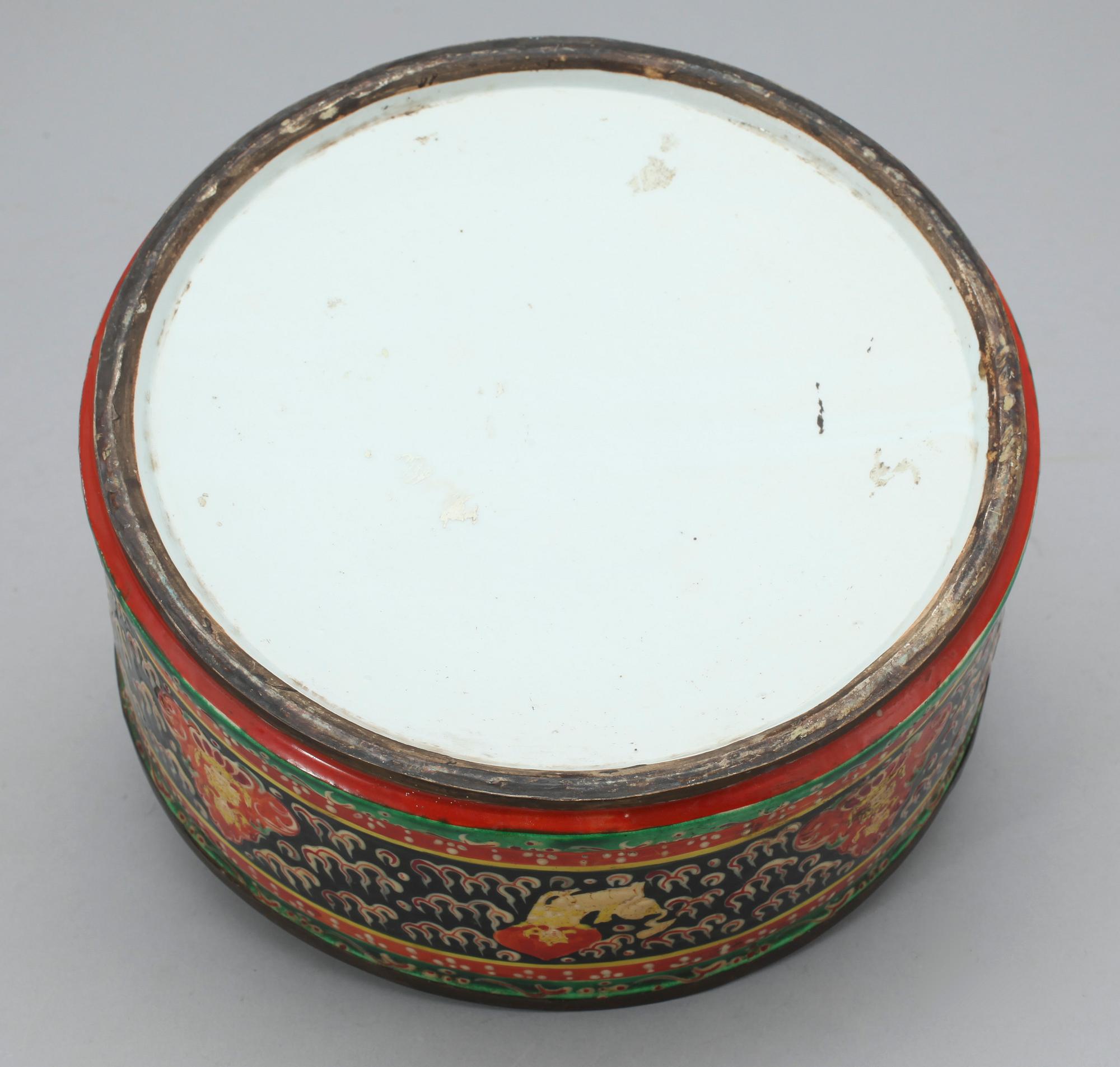 SKÅL, porslin, sydostasien, troligen 1800-tal.