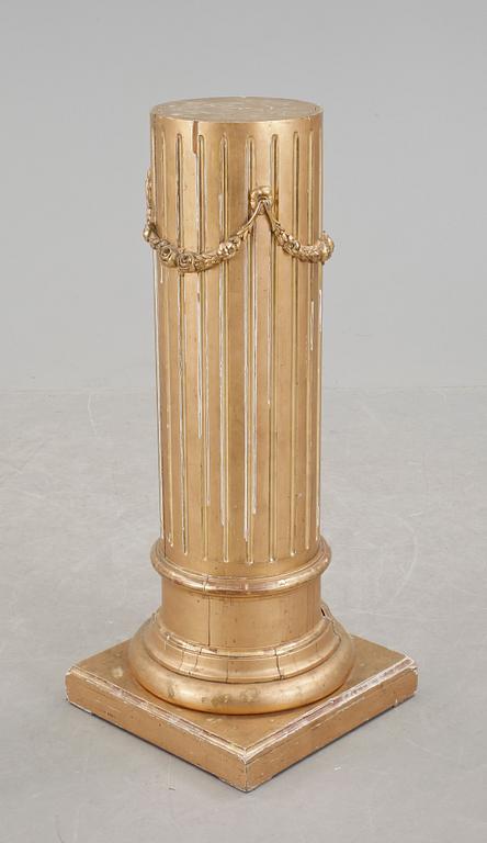PIEDESTAL, 1900-talets början.