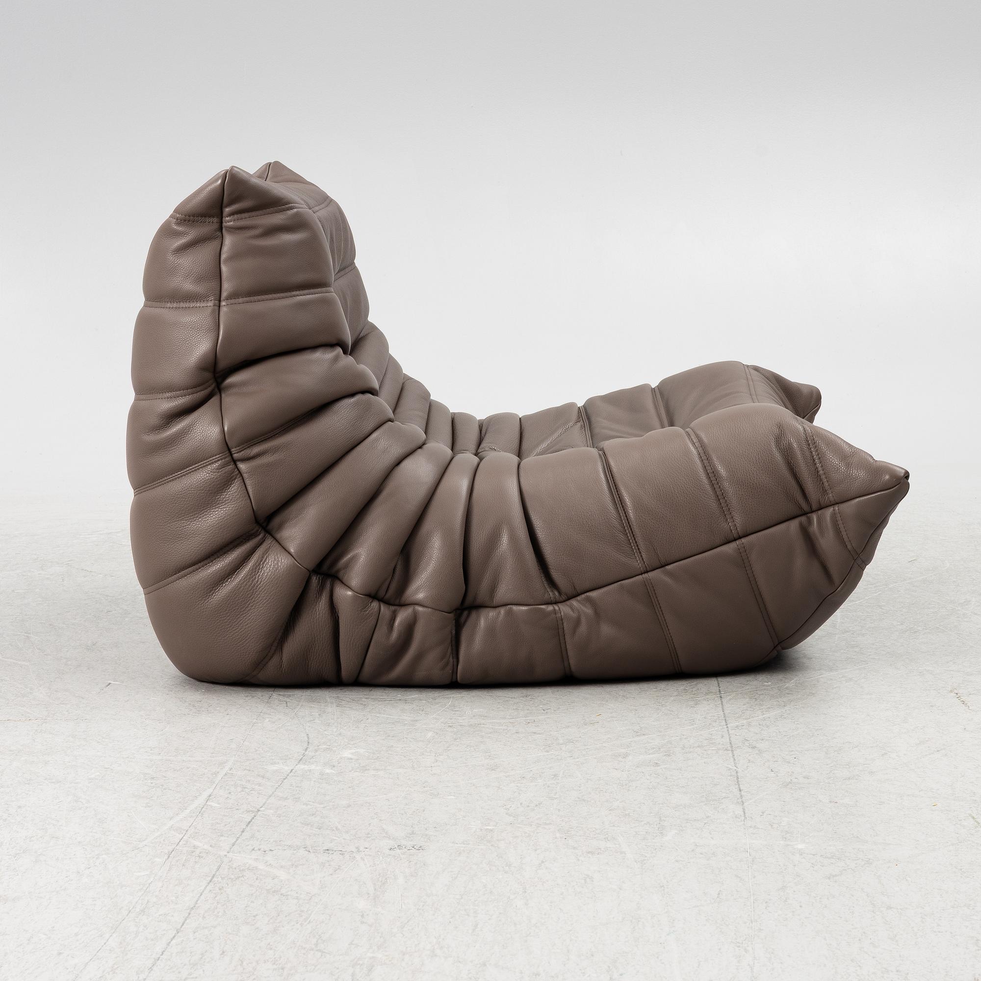 Michel Ducaroy, fåtölj, "Togo", Ligne Roset, Frankrike, samtida.