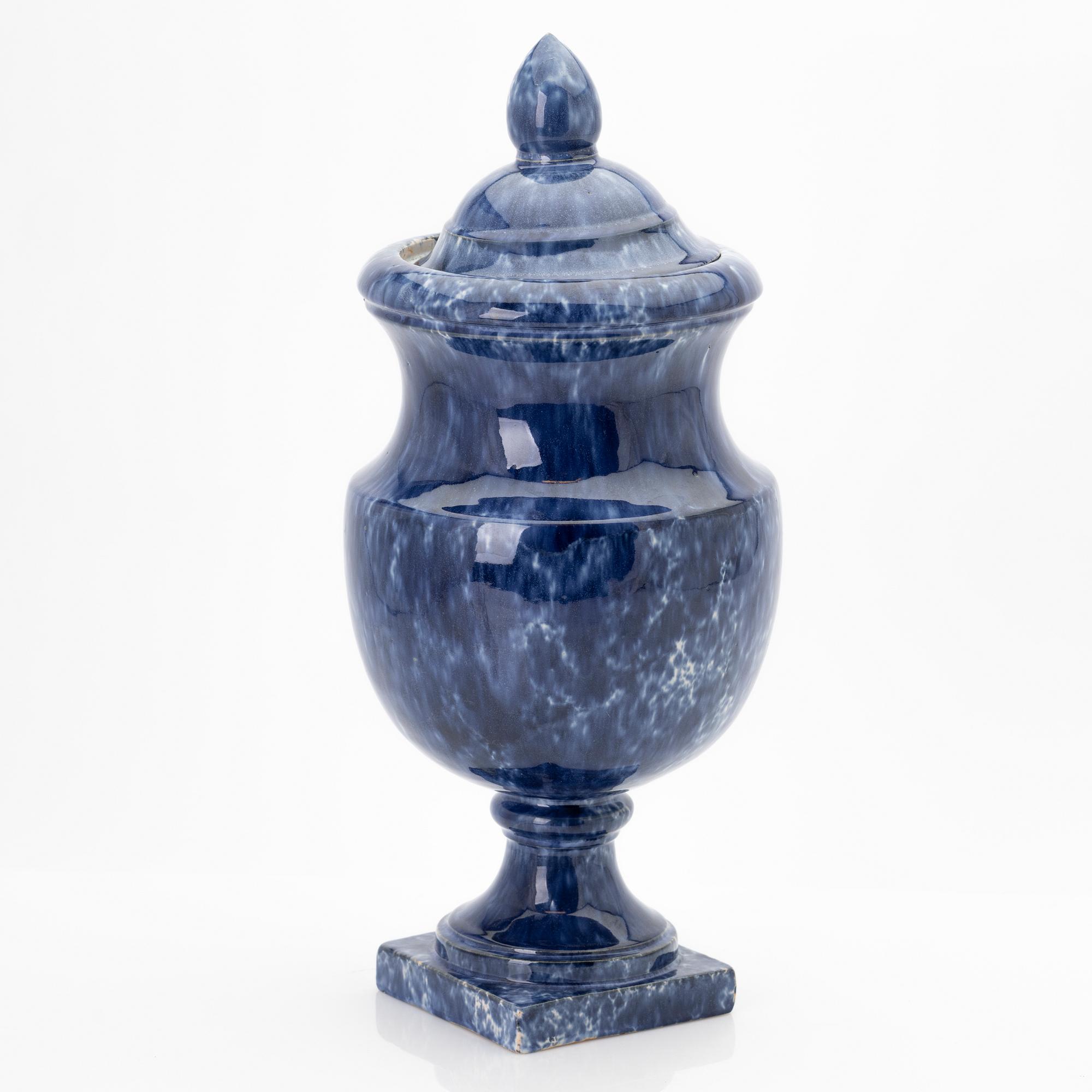 Lidded urn, Höganäs, Anders Rydström, 19th century.